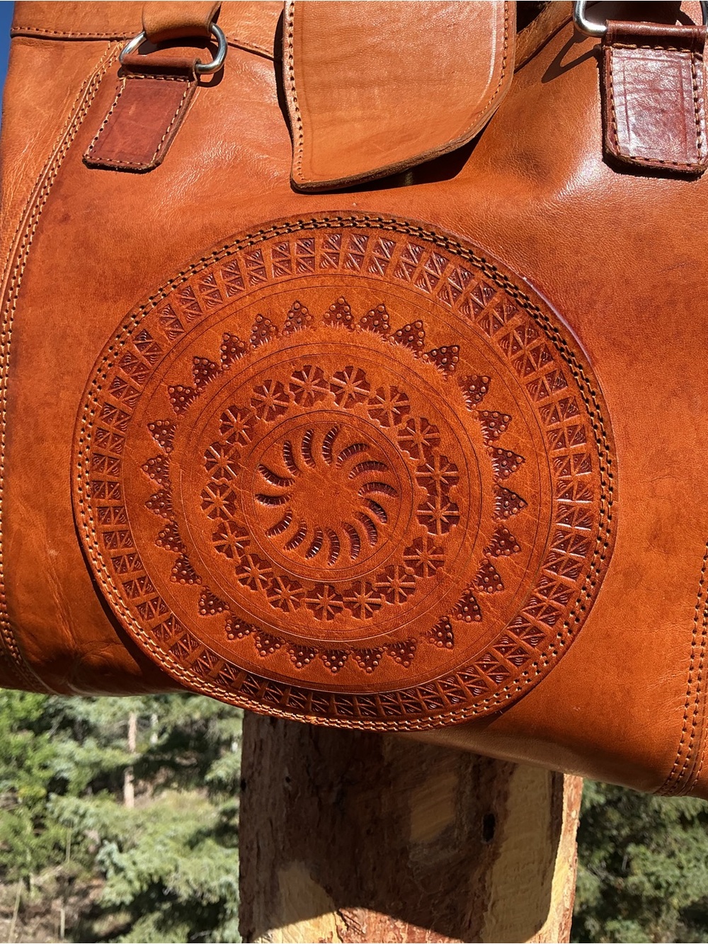 Vintage Cognac Leather Embossed Boho Tote Bag EUC - Picture 12 of 16